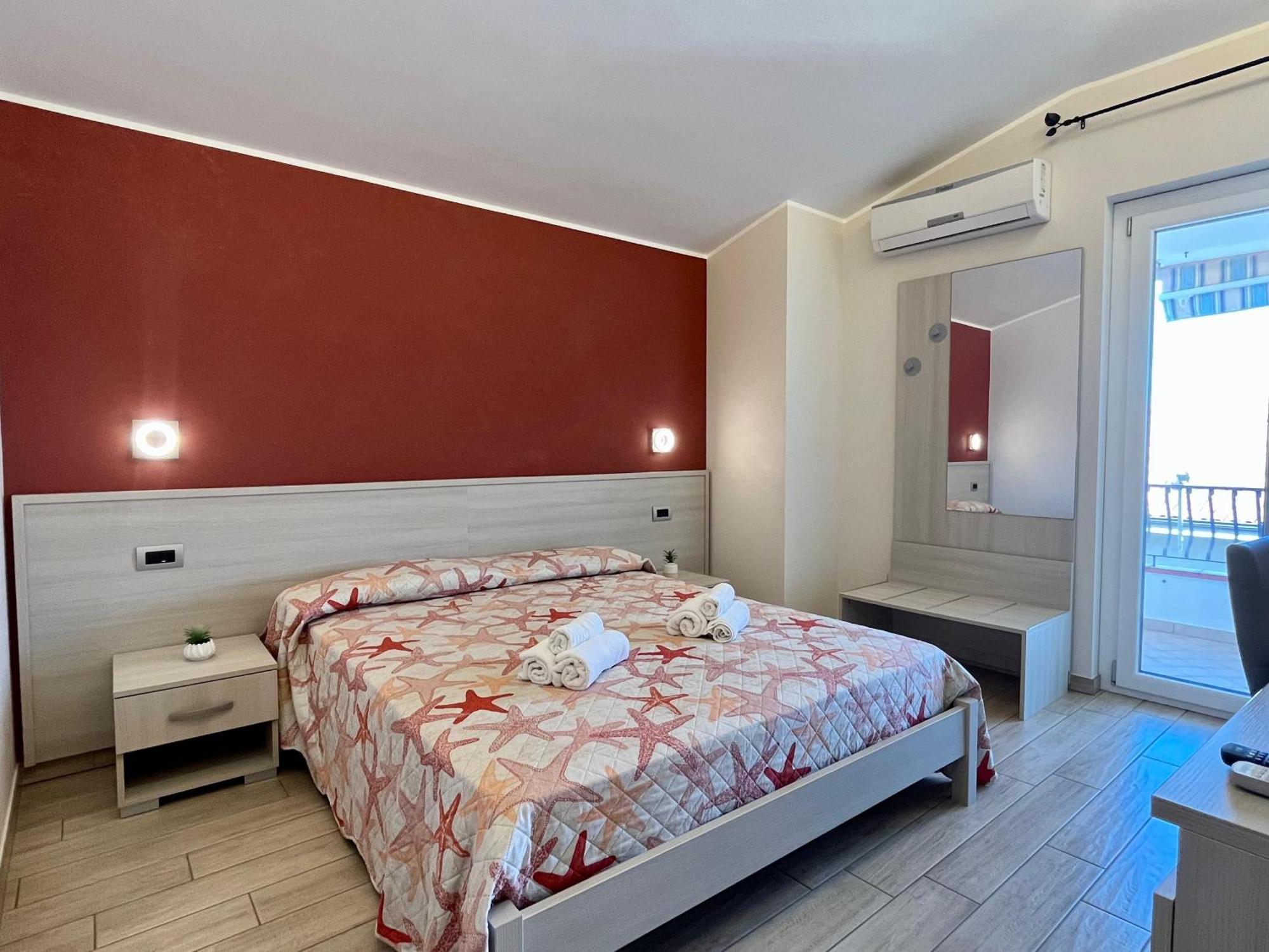 سانتا دومينيكا B&B Galatea المظهر الخارجي الصورة